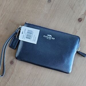 NWT Coach Navy Leather Wristlet